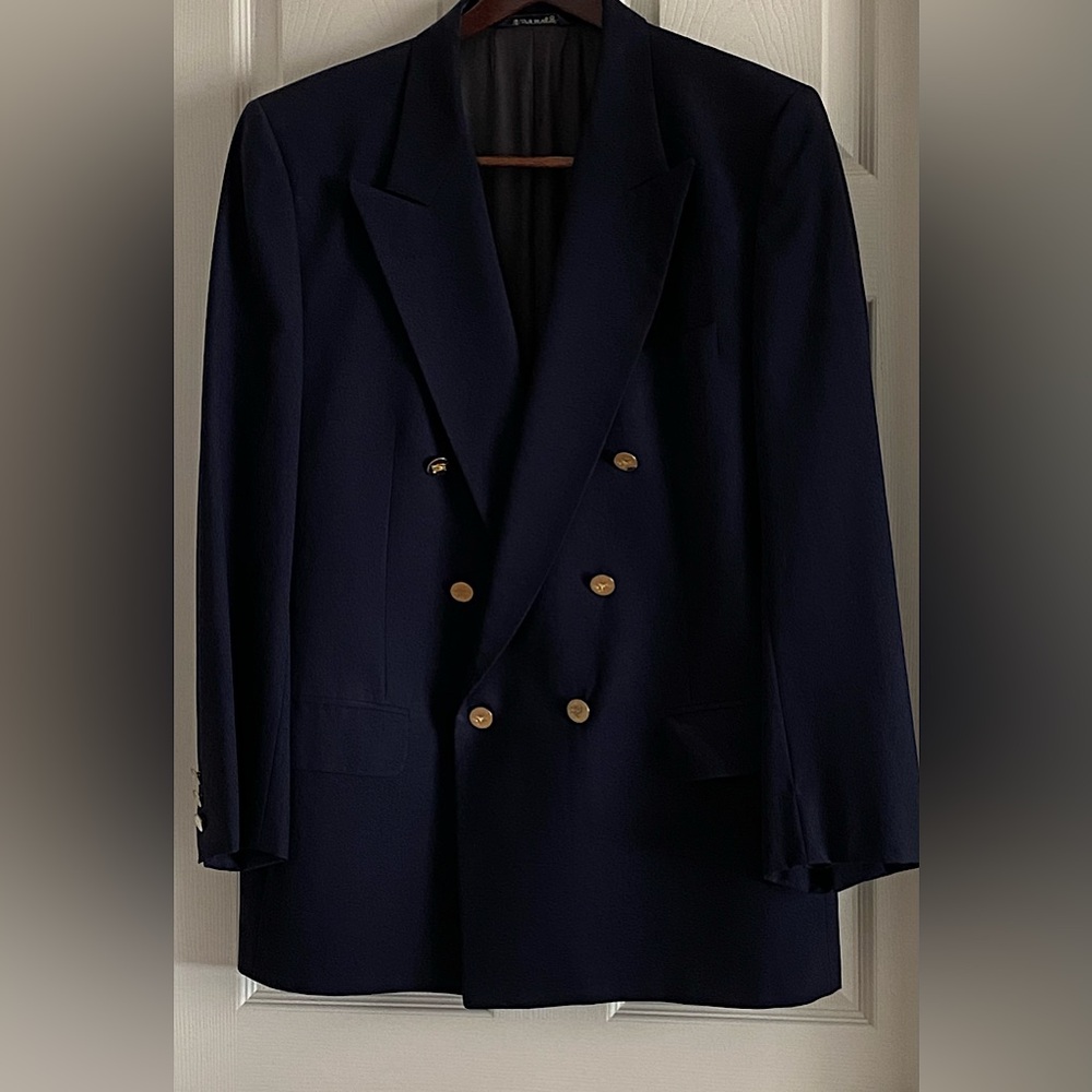 Nordstrom Burberry - wool double breasted navy blue with gold emblem buttons